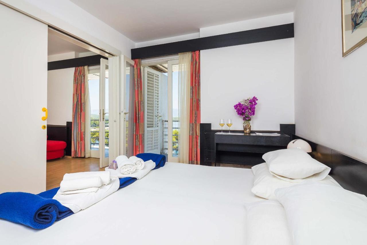 ילסה Hotel Hvar מראה חיצוני תמונה