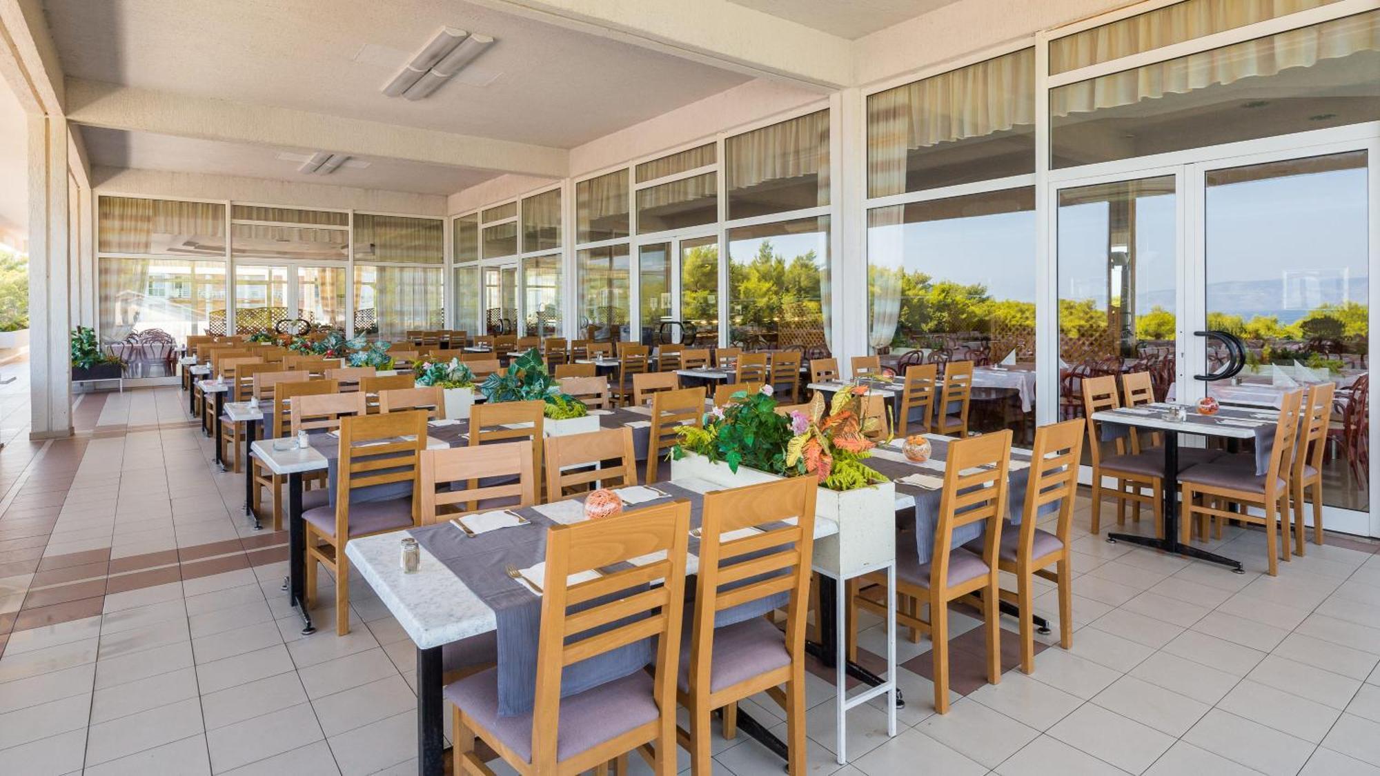 ילסה Hotel Hvar מראה חיצוני תמונה