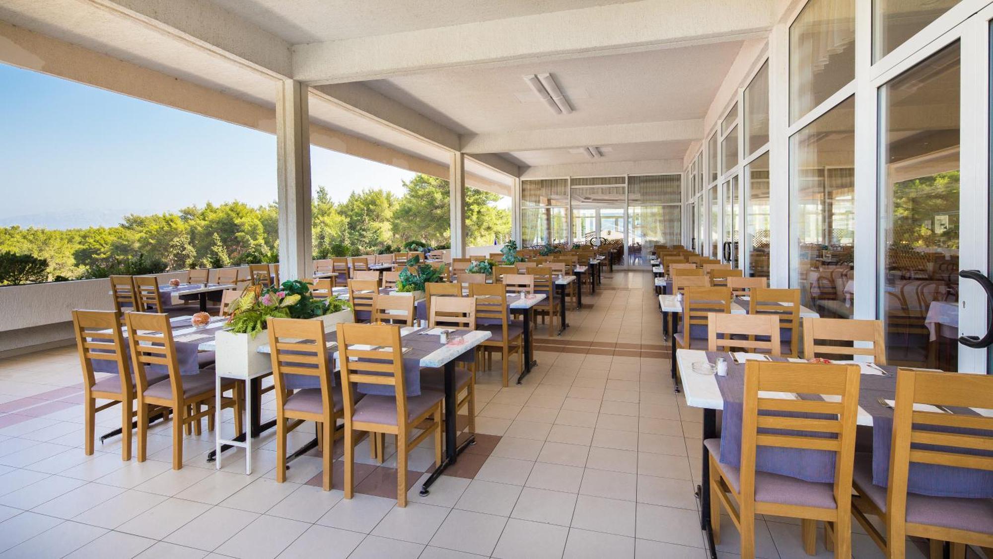 ילסה Hotel Hvar מראה חיצוני תמונה
