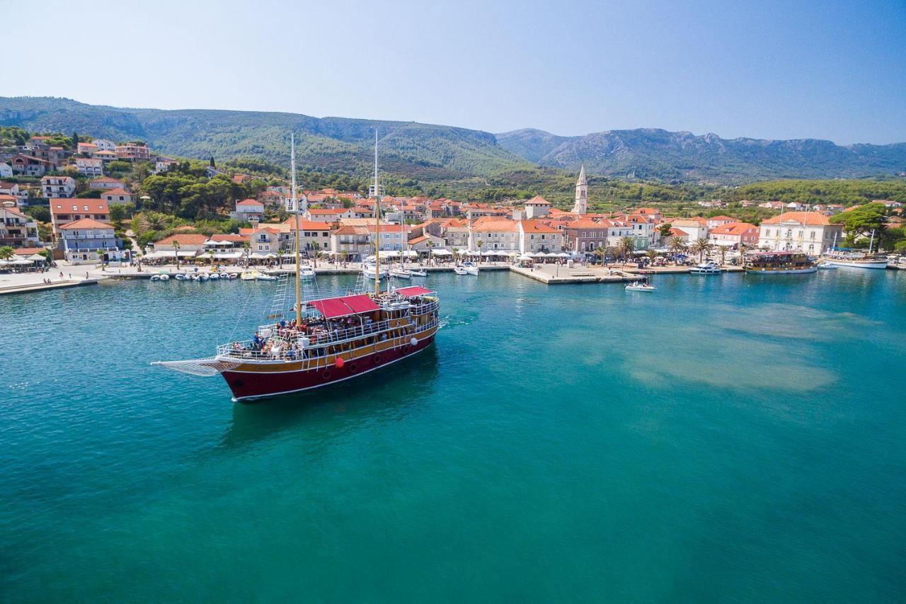 ילסה Hotel Hvar מראה חיצוני תמונה